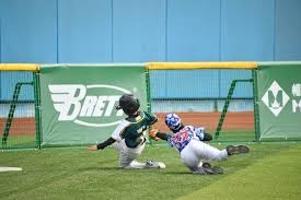 德甲战报：迪亚斯传射、杰克逊锁胜局，拜仁3-1圣保利